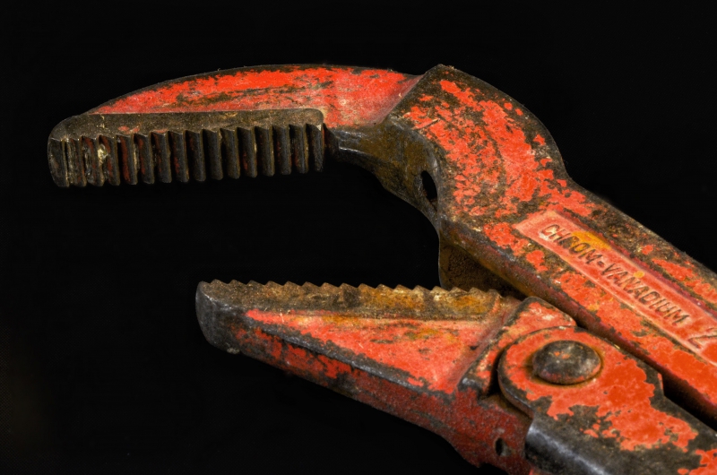 plombier-BREIL SUR ROYA-min_pipe-wrench-318084